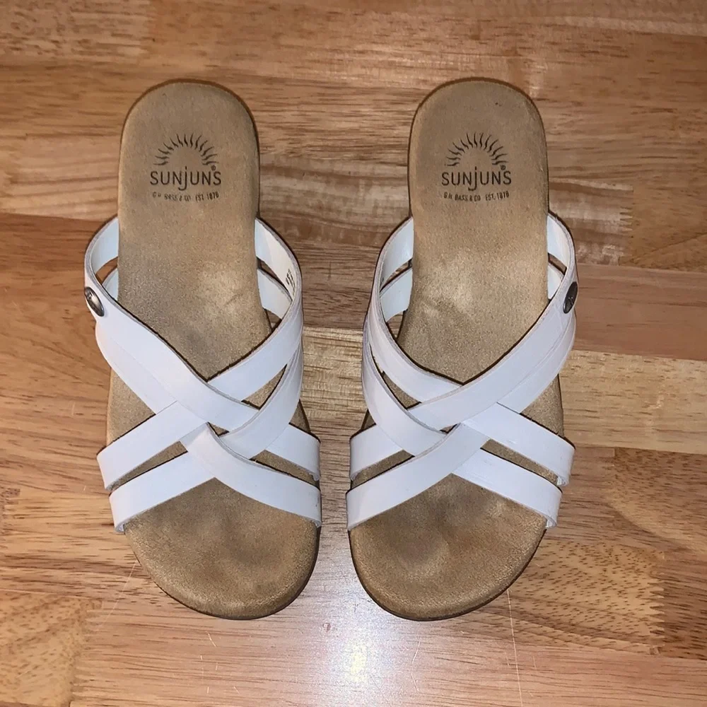 Sunjuns Bass 2 inch Wedge Sandals Size 5 - Picture 1 of 5